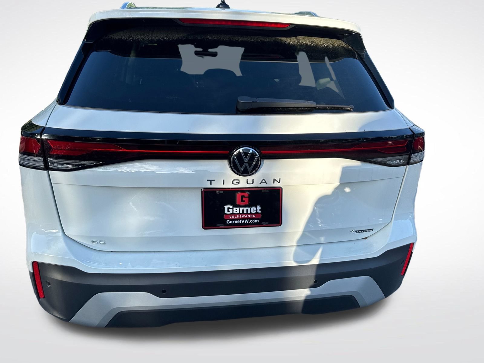 Certified 2026 Volkswagen Tiguan SE AWD/4WD image 4