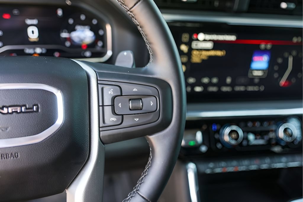 Used 2024 GMC Sierra 1500 Denali w/ Technology Package RWD image 16
