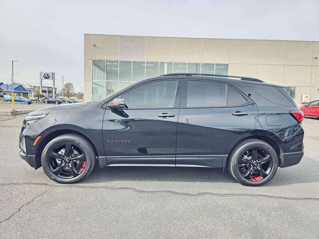 Used 2024 Chevrolet Equinox Premier image 3