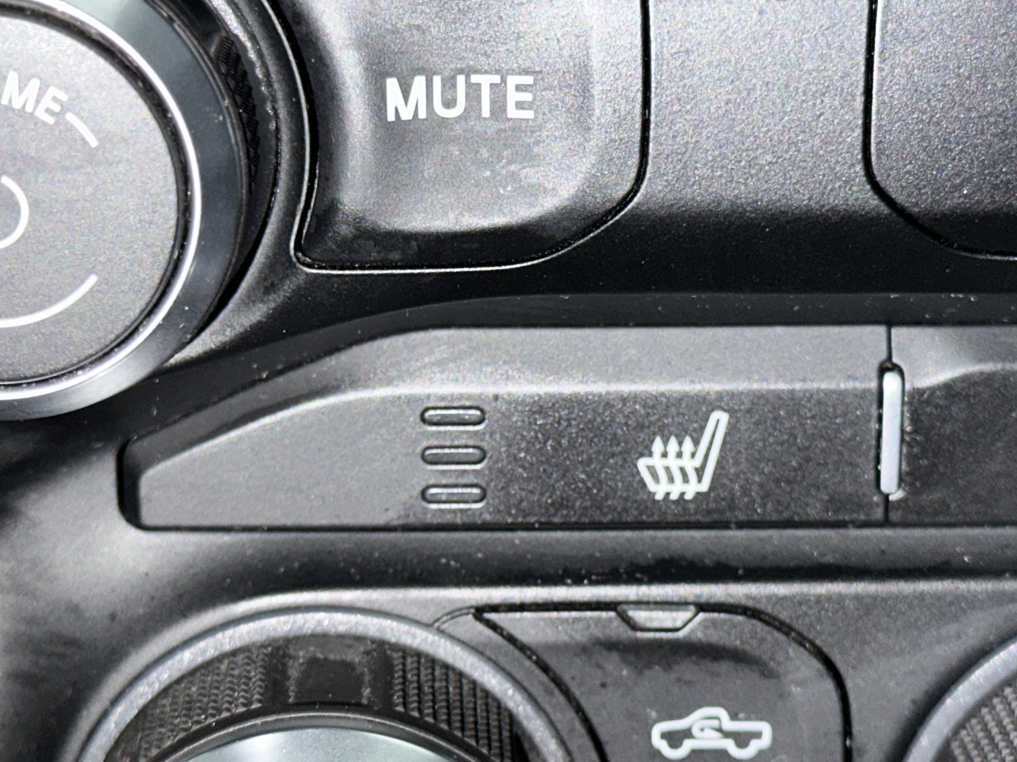 Used 2023 RAM 1500 Big Horn AWD/4WD image 34