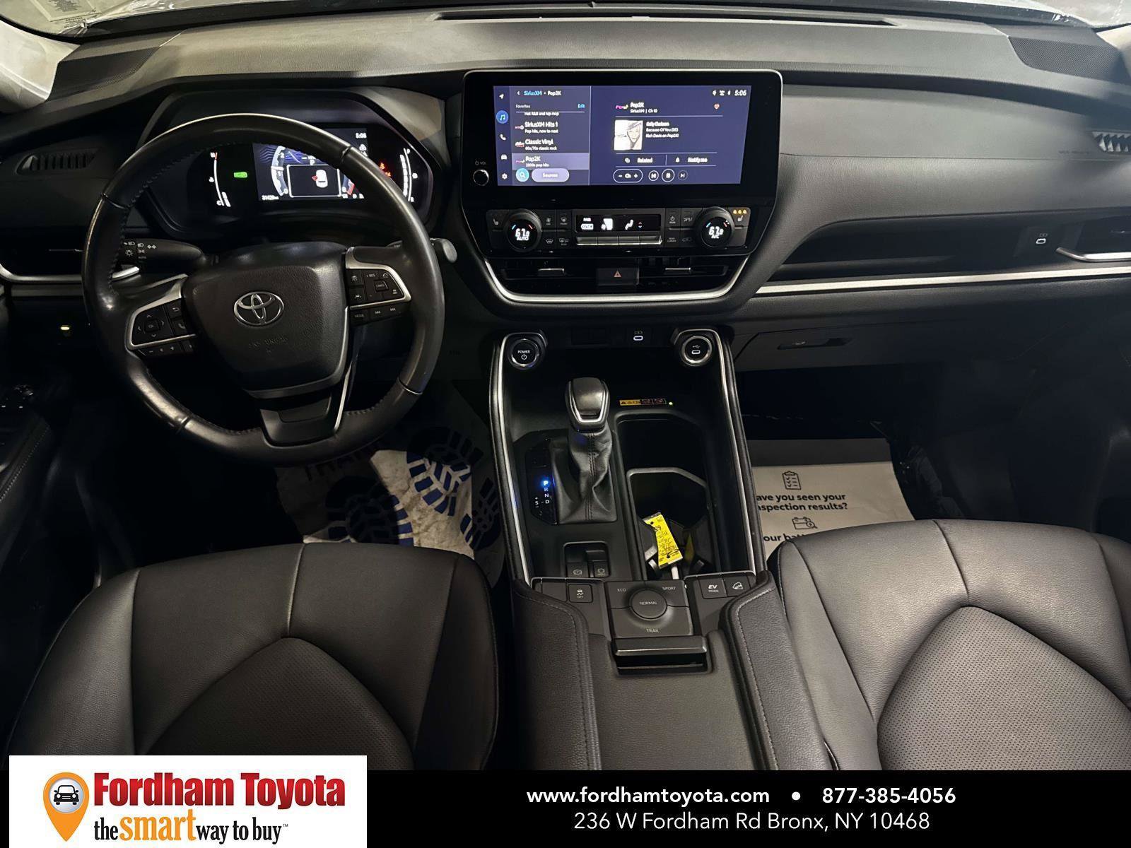 Certified 2025 Toyota Grand Highlander AWD Hybrid image 14