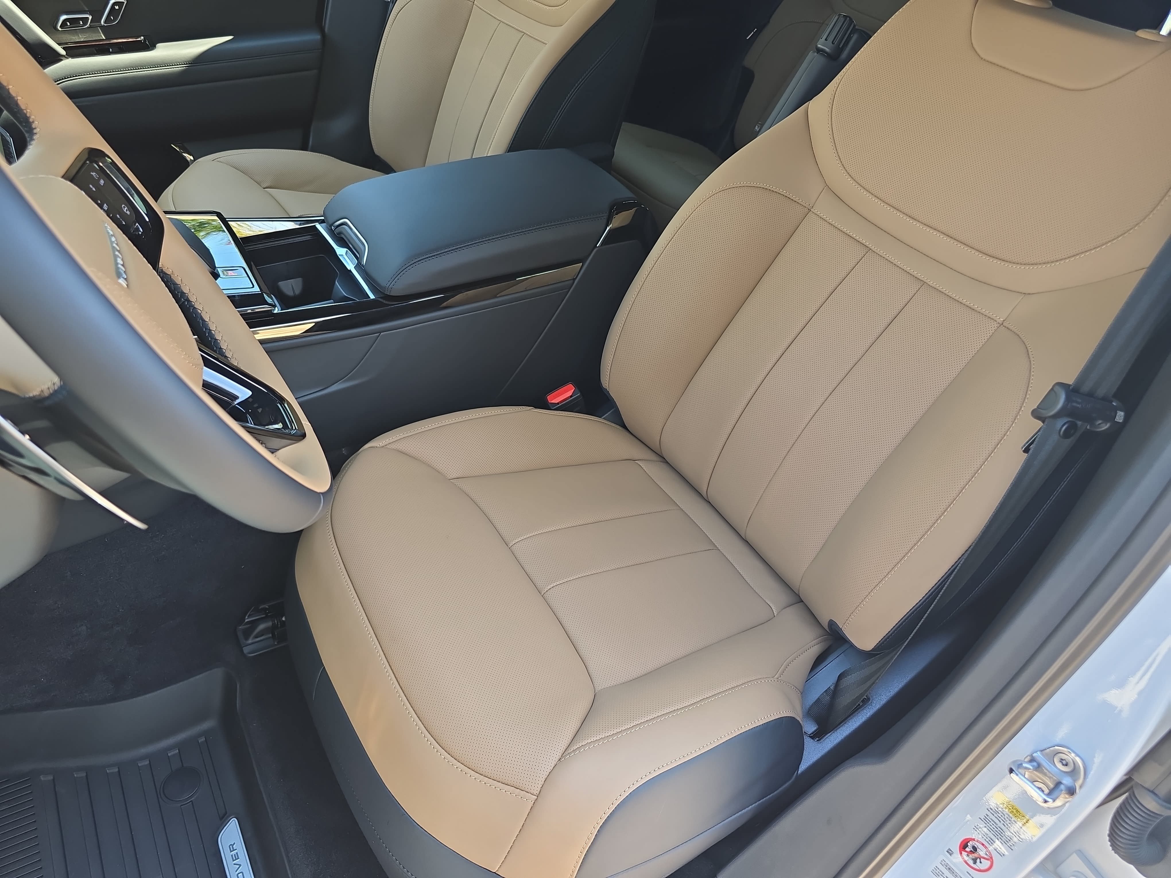 New 2026 Land Rover Range Rover Sport Dynamic SE AWD/4WD image 15