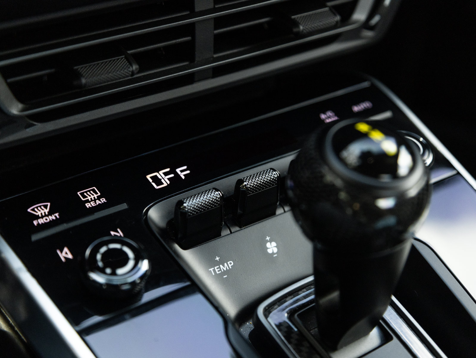 Certified 2023 Porsche 911 Turbo S AWD/4WD image 28