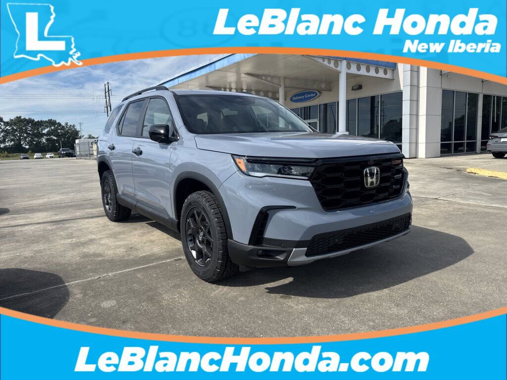 New 2025 Honda Pilot TrailSport