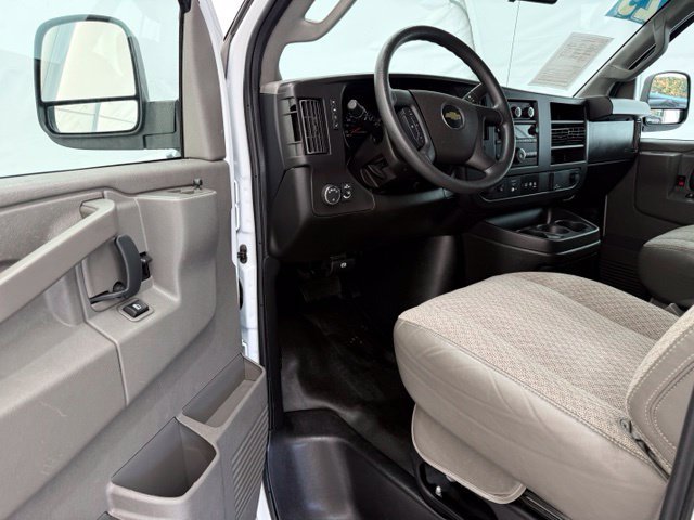 Used 2023 Chevrolet Express 3500 LS RWD image 26