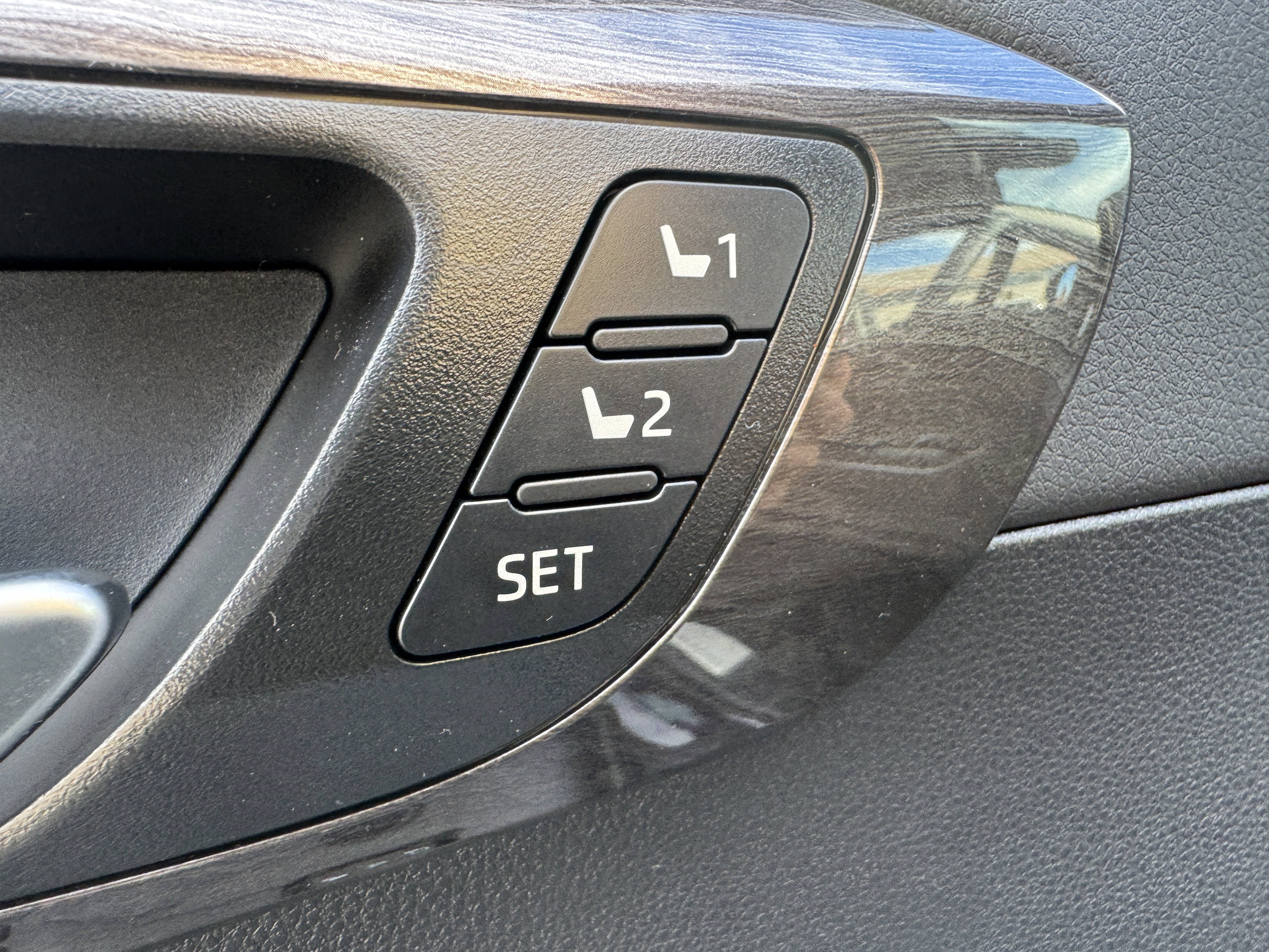 New 2026 Toyota Highlander Platinum AWD/4WD image 11