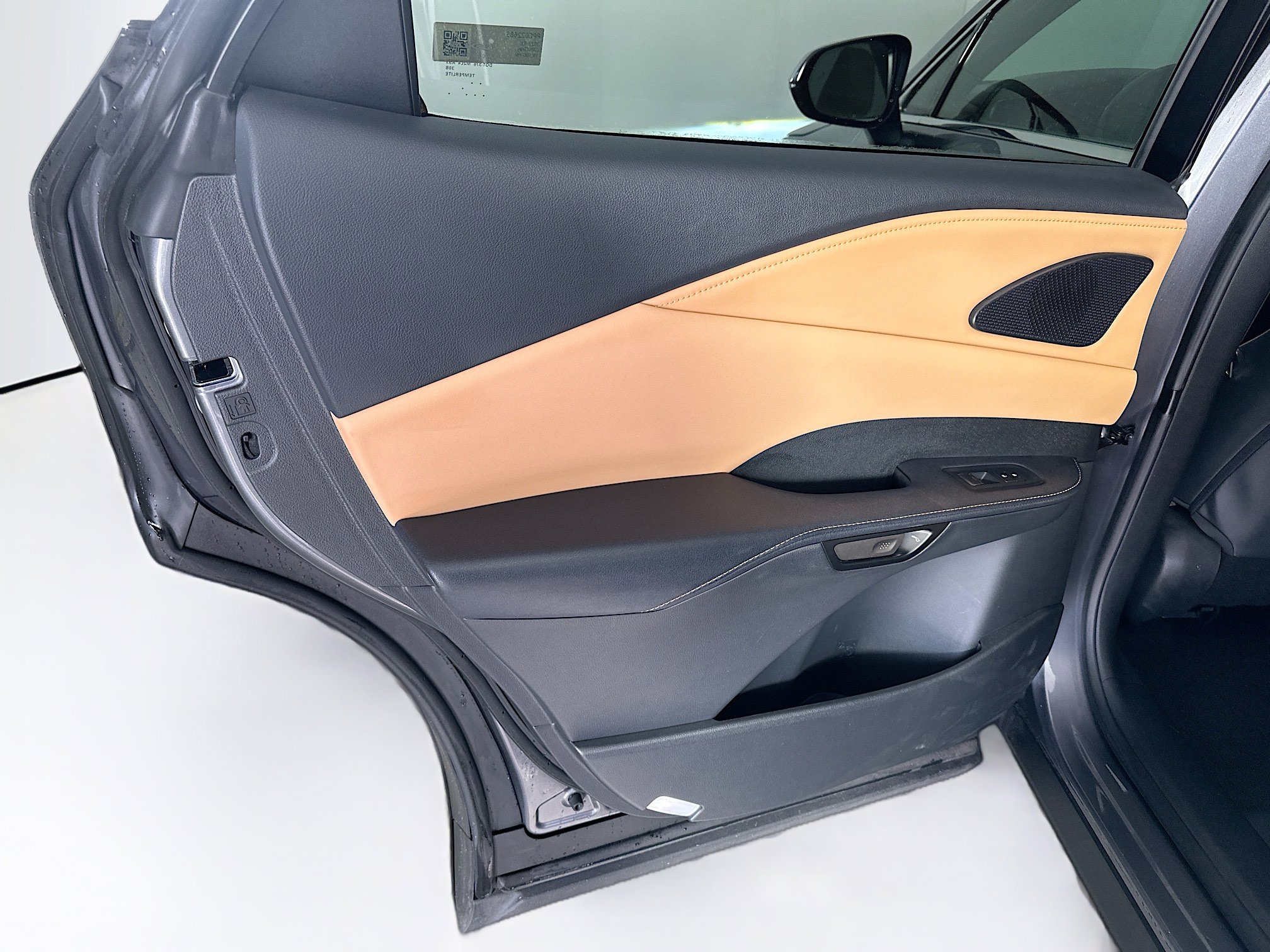 Used 2023 Lexus RX 350 Premium image 27