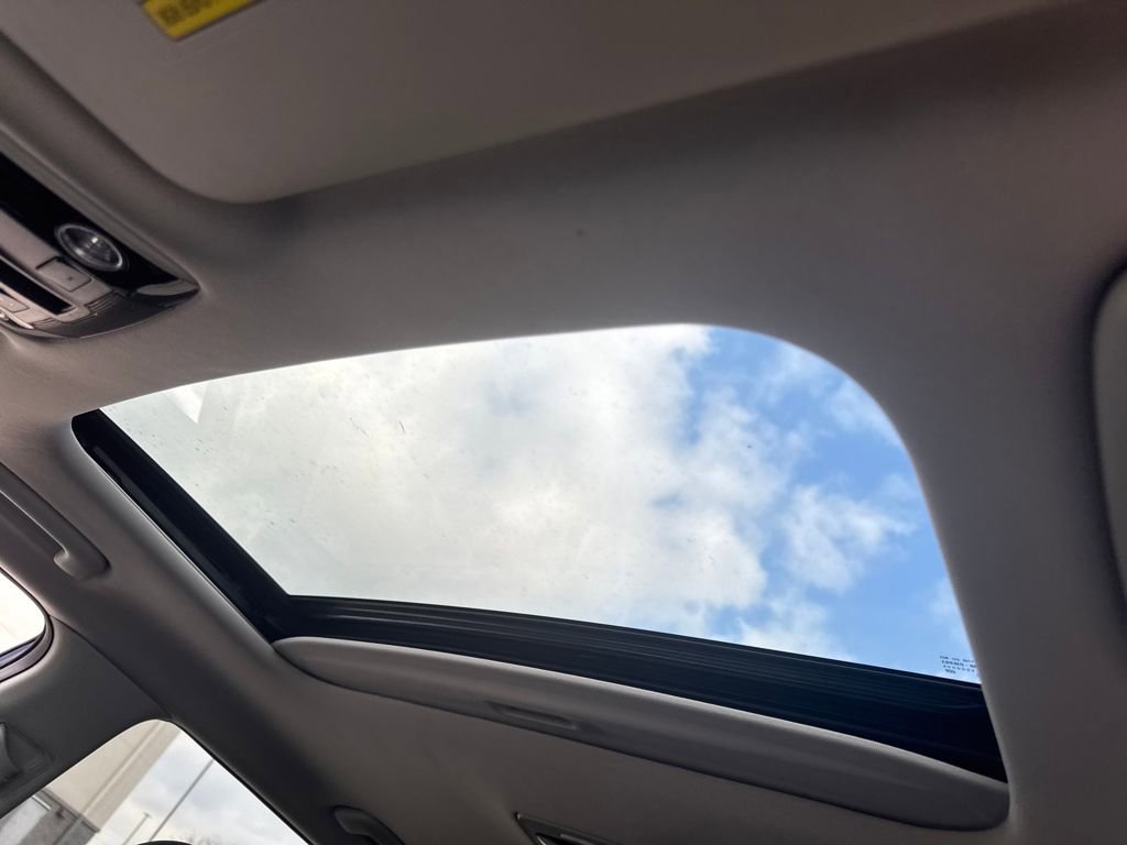 Used 2021 Kia Seltos EX image 16