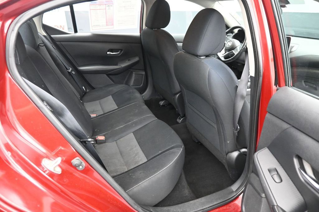Used 2021 Nissan Sentra SV FWD image 12