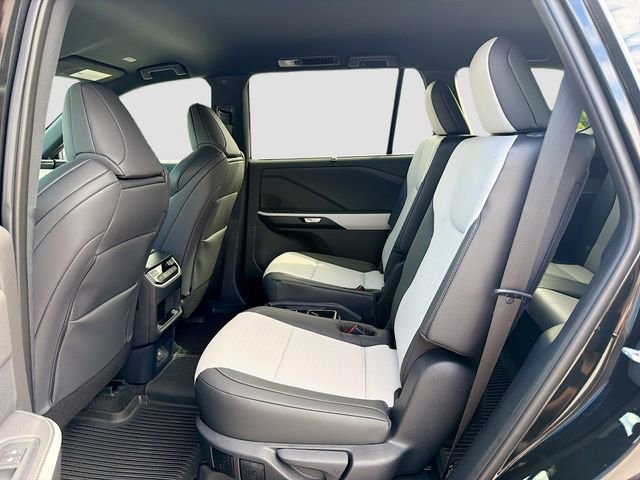 New 2026 Lexus TX 500h AWD image 23