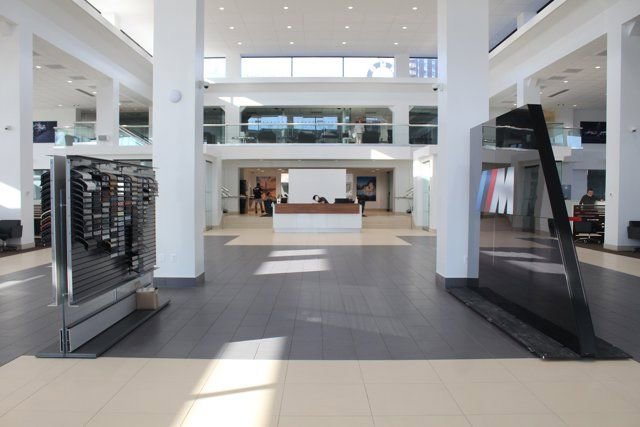 Used 2022 Volkswagen Atlas SEL Premium image 34