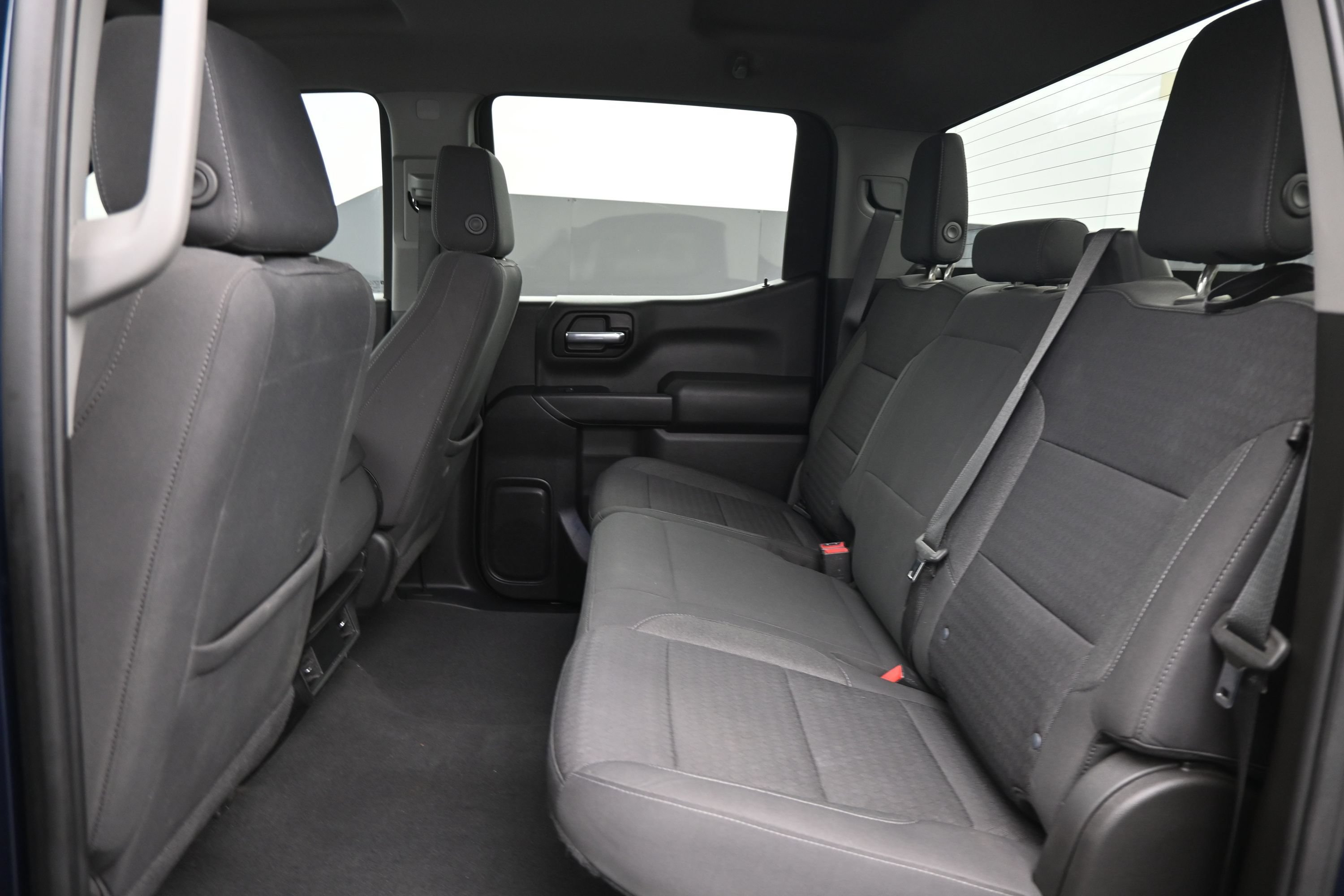 Used 2022 Chevrolet Silverado 1500 Custom RWD image 17