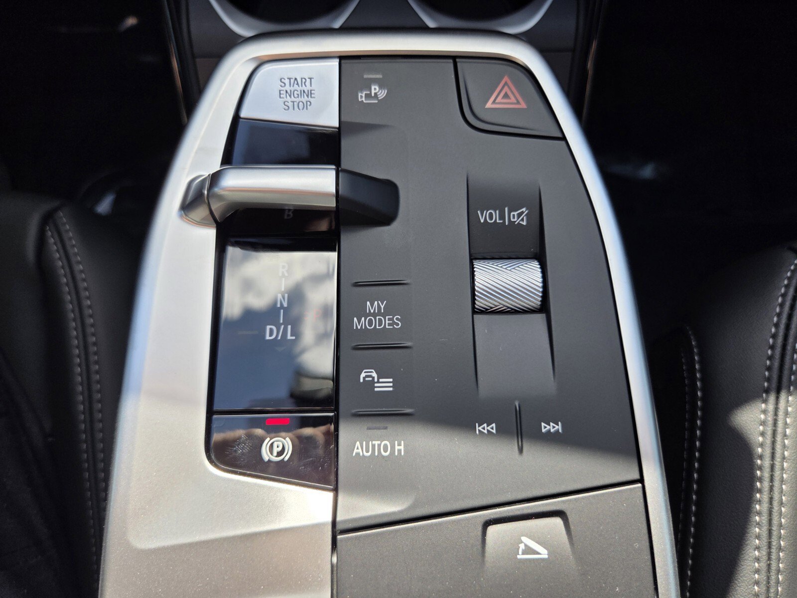 New 2026 BMW X1 xDrive28i w/ Convenience Package image 24