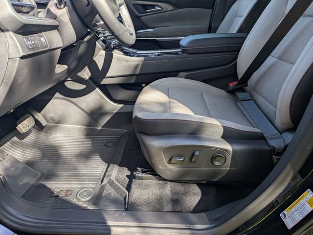 New 2026 Chevrolet Traverse LT FWD image 10