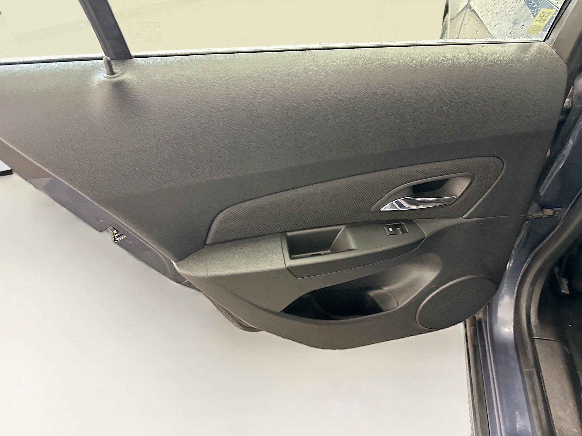 Used 2013 Chevrolet Cruze LT FWD image 24