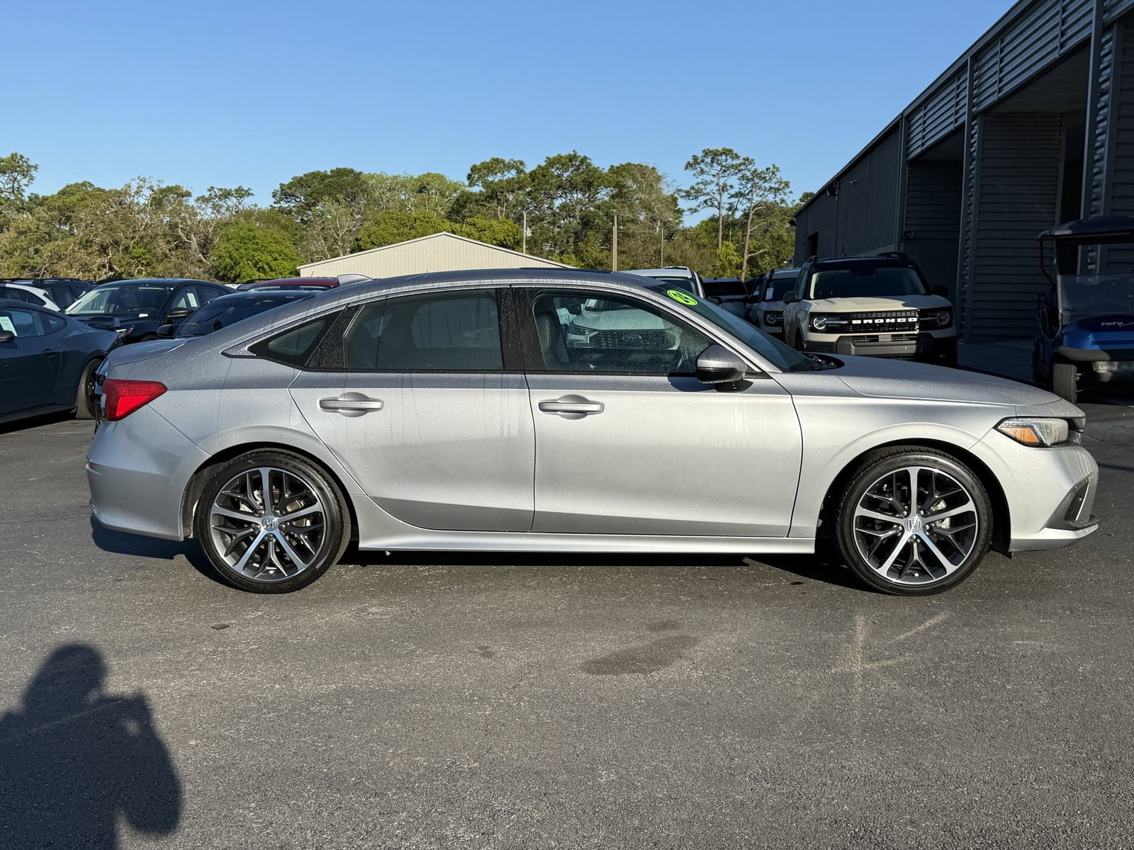 Used 2024 Honda Civic Touring image 3