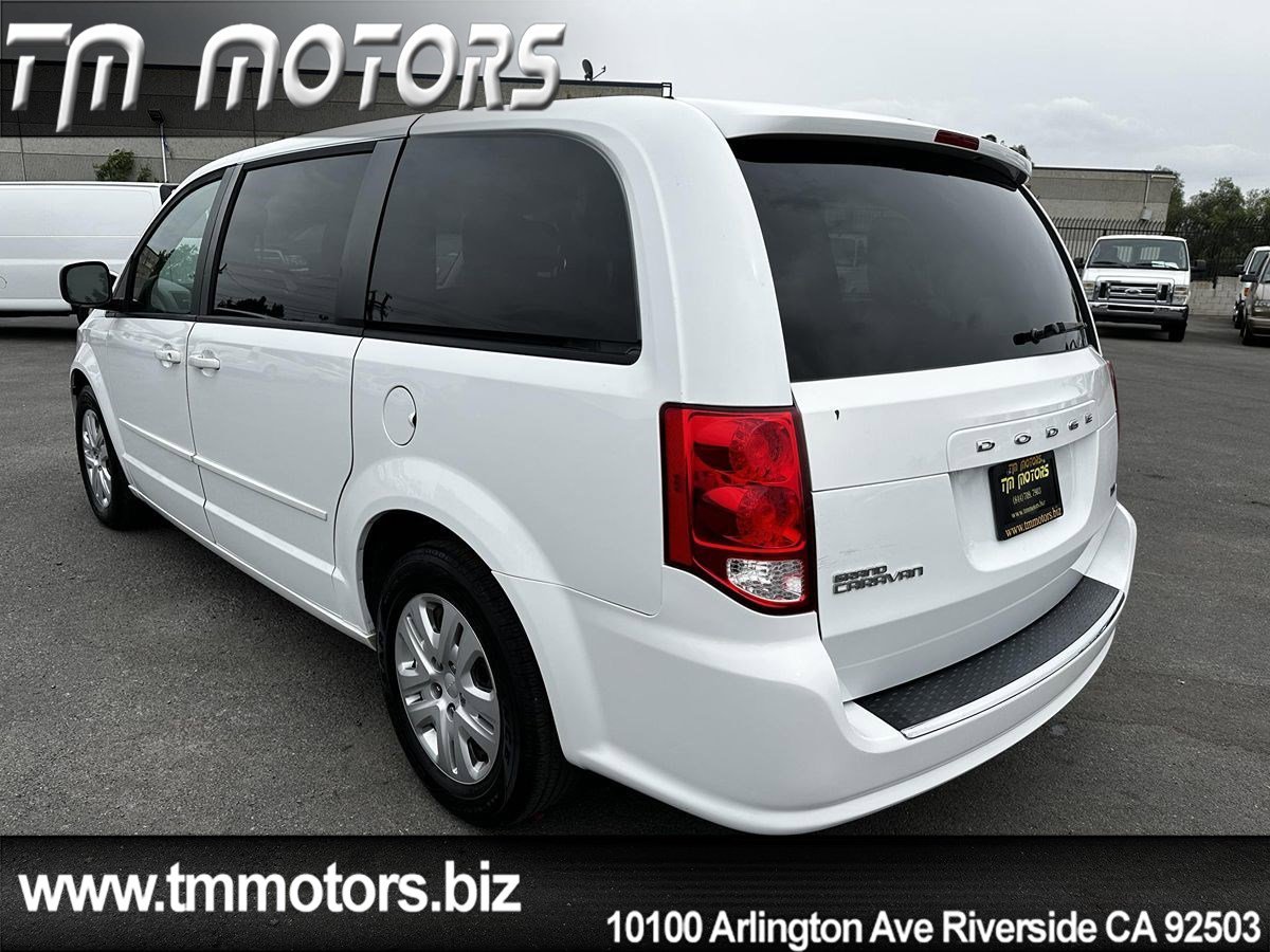Used 2014 Dodge Grand Caravan SE w/ Quick Order Package 29E SE image 4