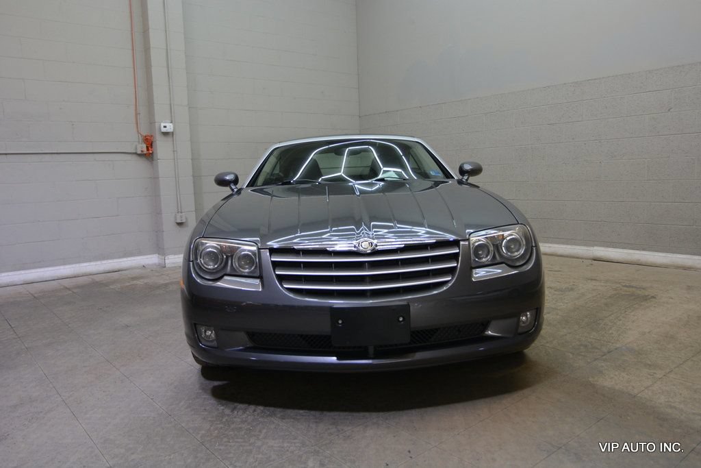 Used 2005 Chrysler Crossfire Limited RWD image 9