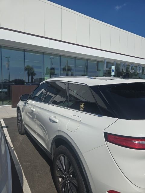 Used 2020 Lincoln Corsair Reserve w/ Elements Package image 8