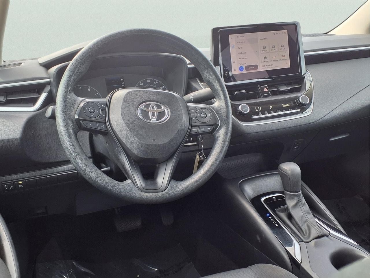 Certified 2024 Toyota Corolla LE FWD image 11