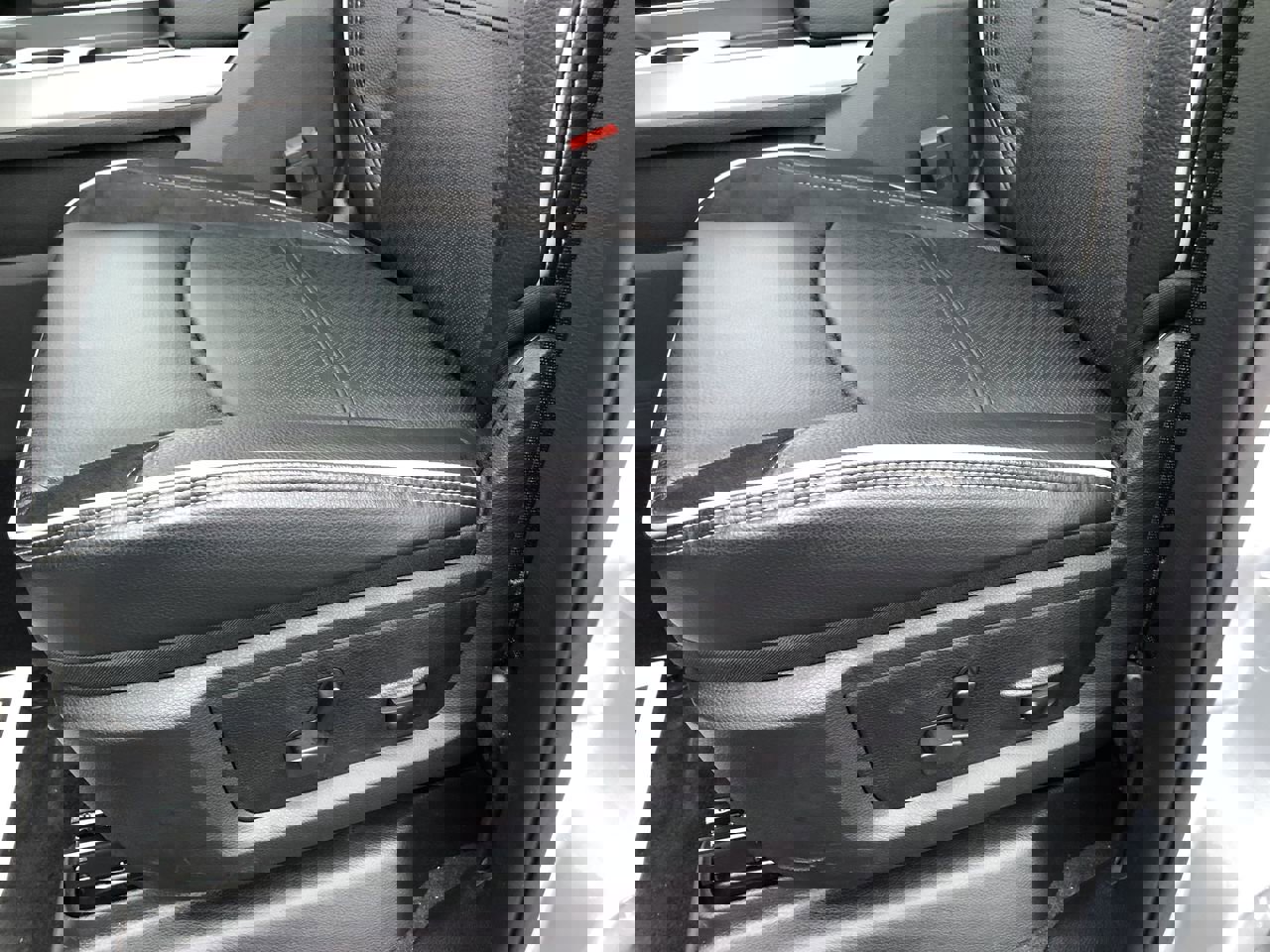 New 2026 RAM 2500 Laramie w/ Night Edition image 22