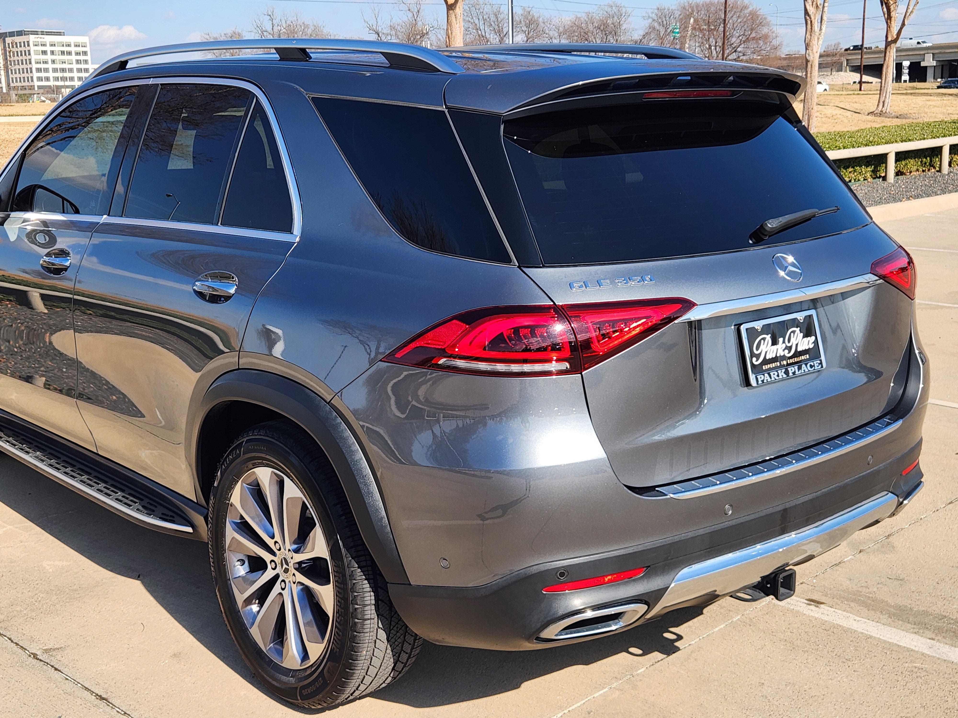 Used 2022 Mercedes-Benz GLE 350 image 11