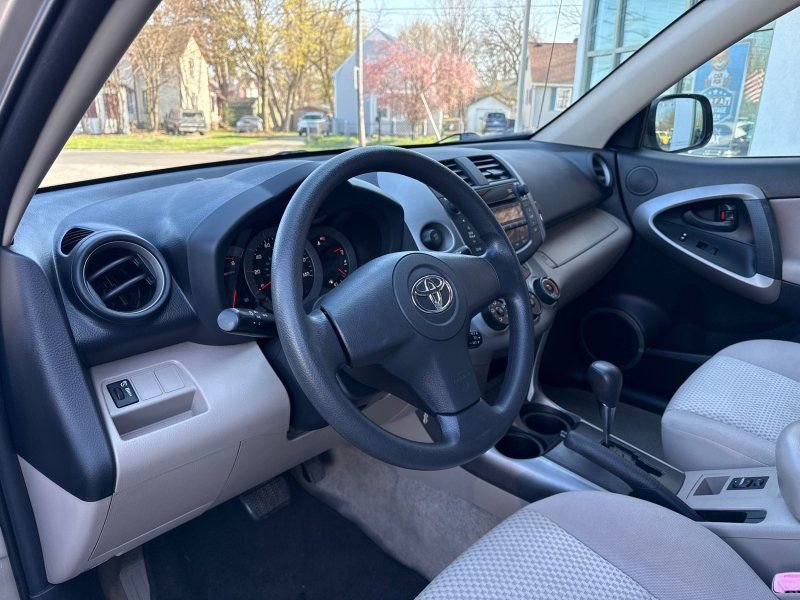 Used 2008 Toyota RAV4 2WD image 10