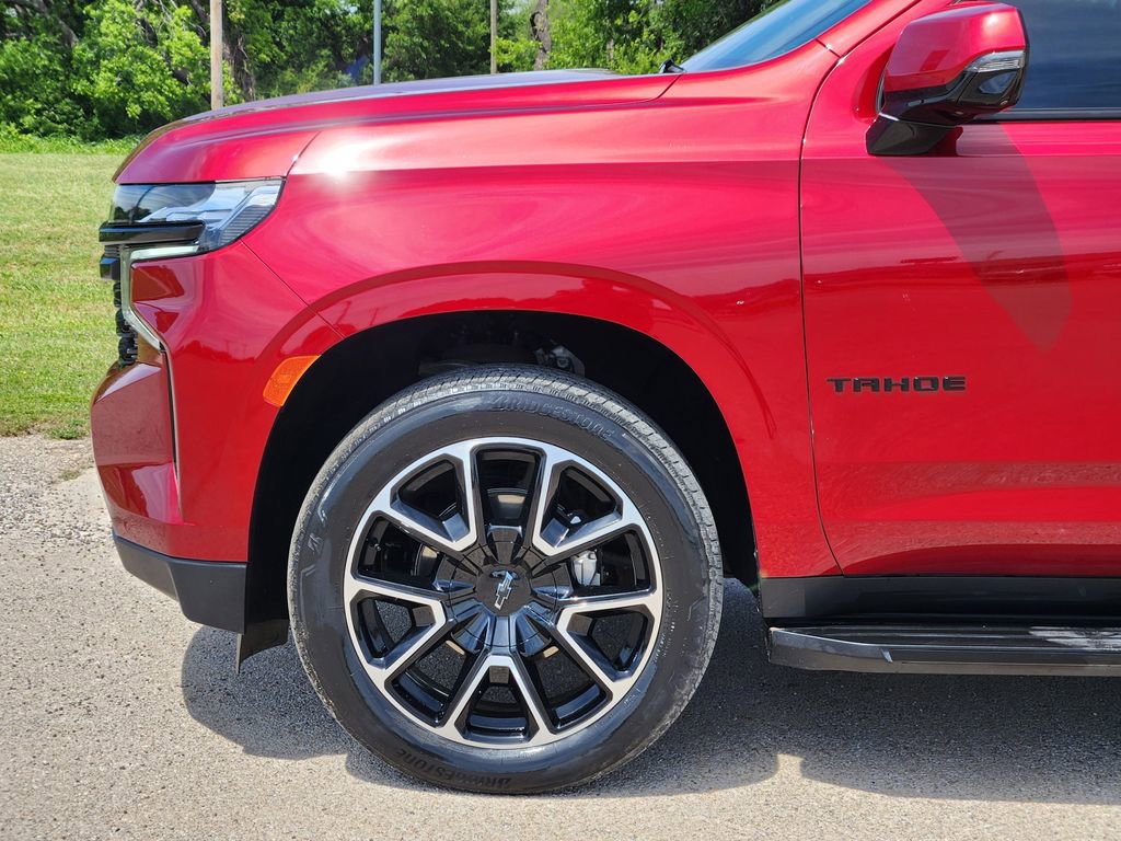 Used 2024 Chevrolet Tahoe RST w/ Luxury Package AWD/4WD image 8