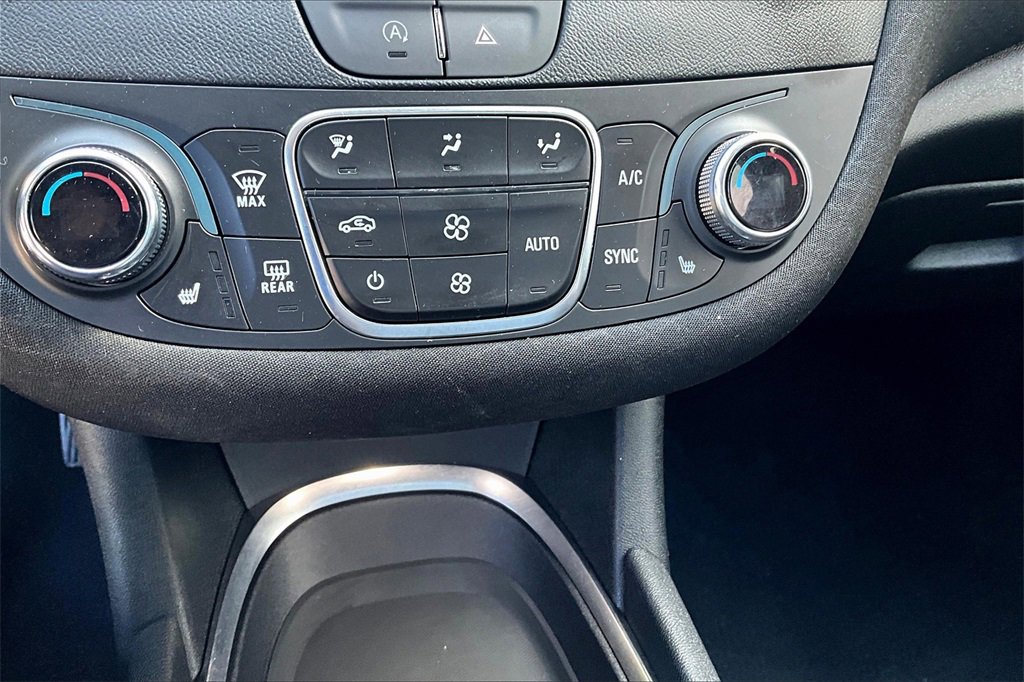 Used 2023 Chevrolet Malibu LT image 15