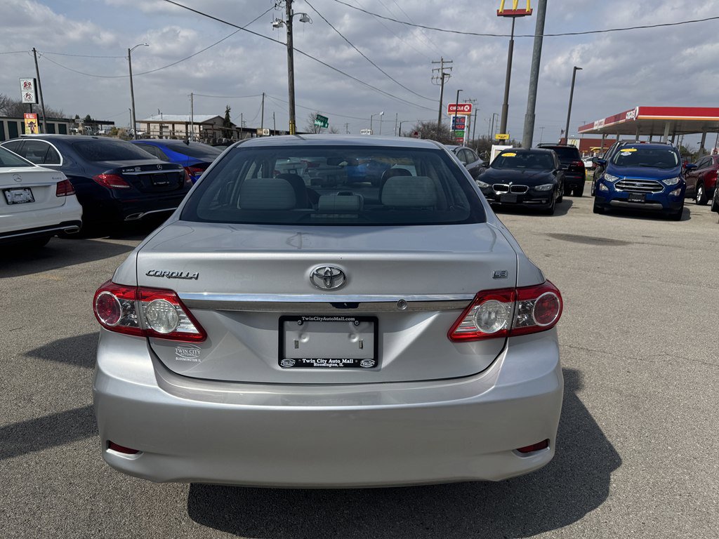Used 2013 Toyota Corolla LE image 6