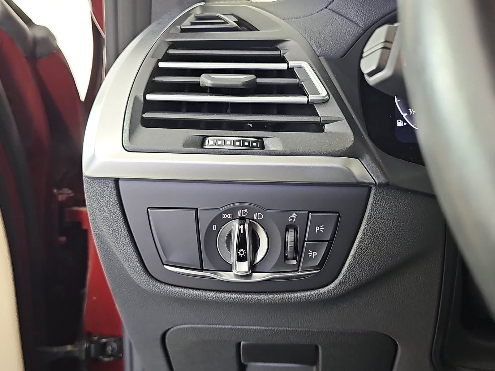 Used 2024 BMW X3 M40i w/ Premium Enhanced Package AWD/4WD image 26