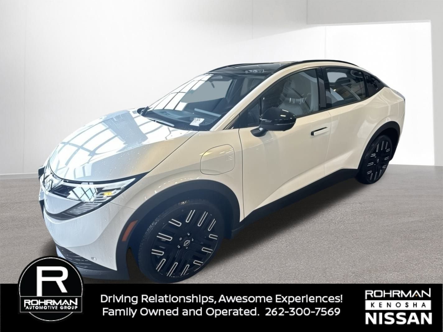 New 2026 Nissan Leaf Platinum+ w/ Cargo Package (Platinum+) image 1