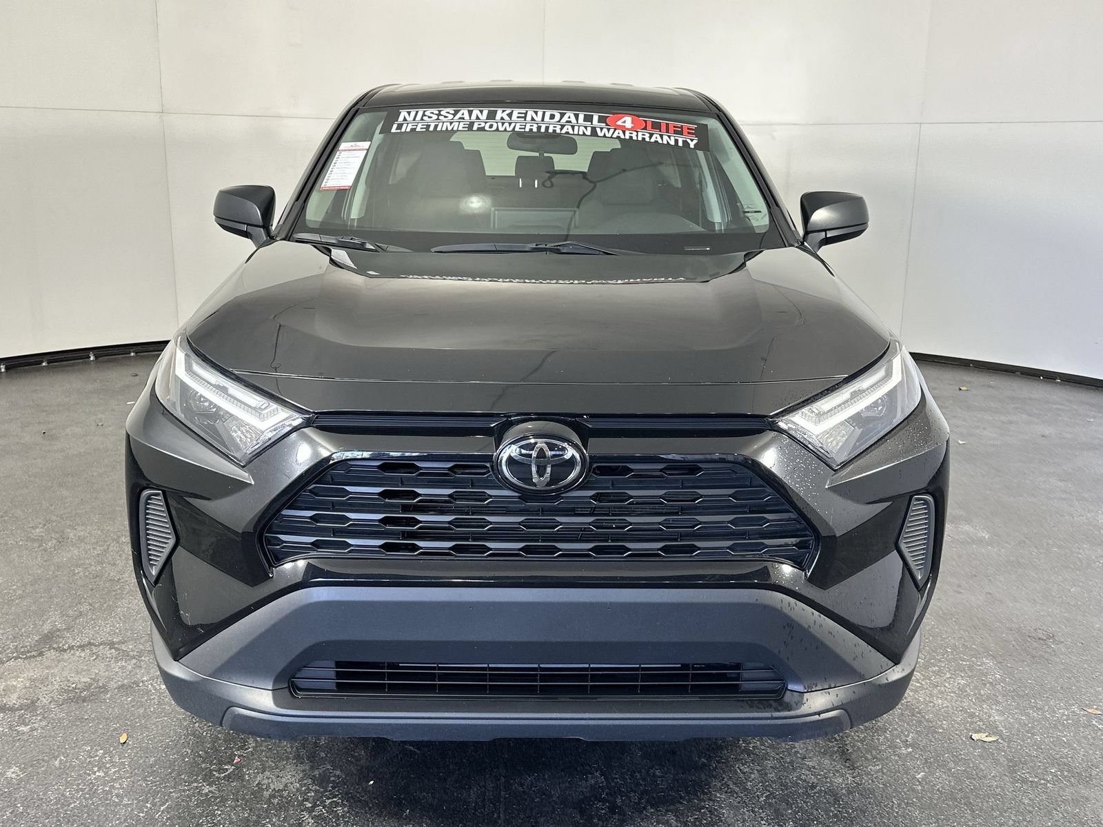 Used 2024 Toyota RAV4 LE FWD image 3