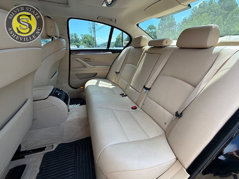 Used 2011 BMW 535i Sedan RWD image 14