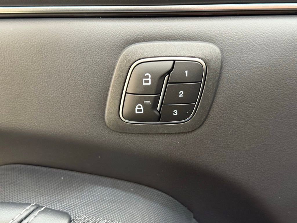 New 2025 Ford Mustang Mach-E Premium image 32