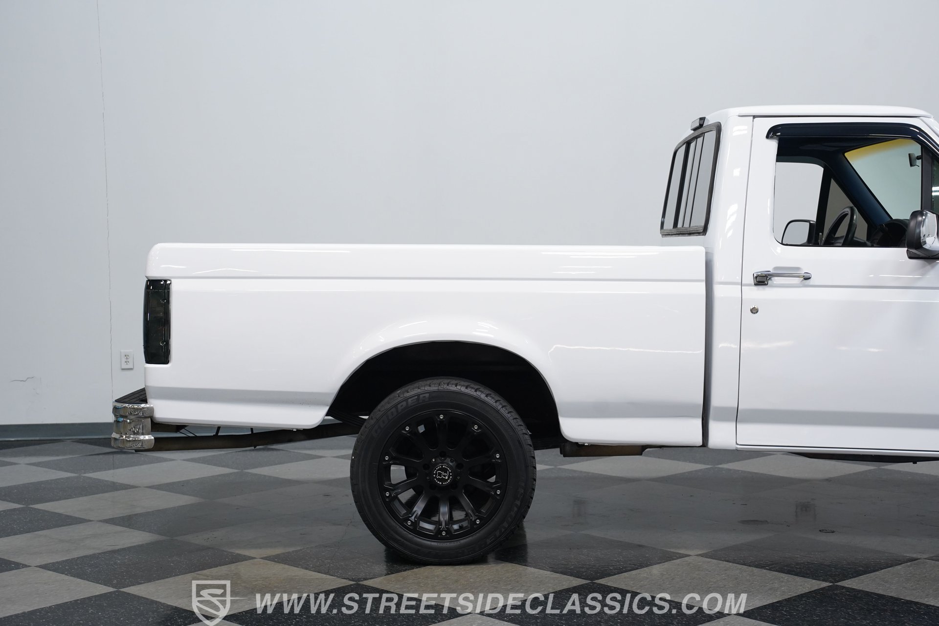 Used 1994 Ford F150 XL RWD image 29