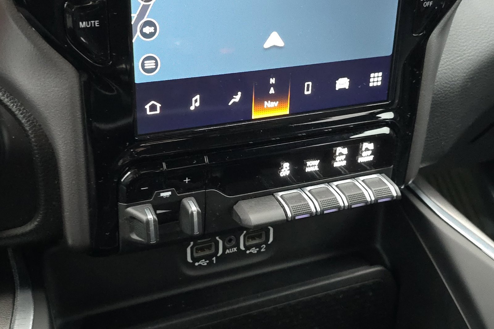 Used 2023 RAM 1500 Laramie image 22