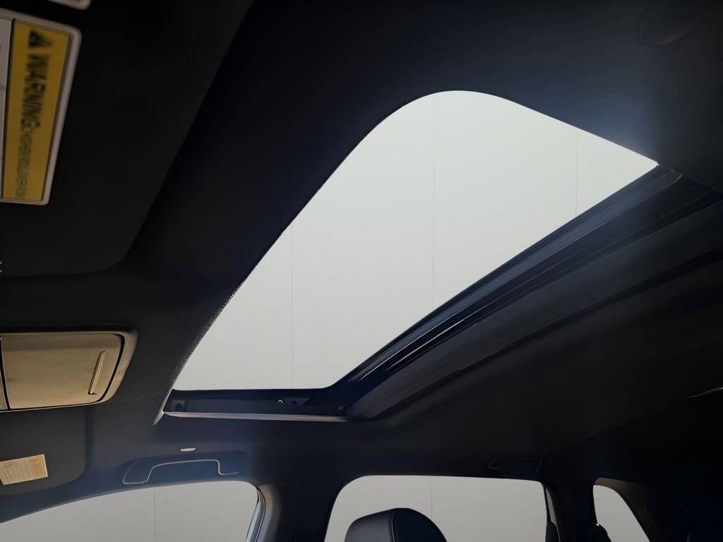 Used 2025 Honda CR-V Sport Touring image 23