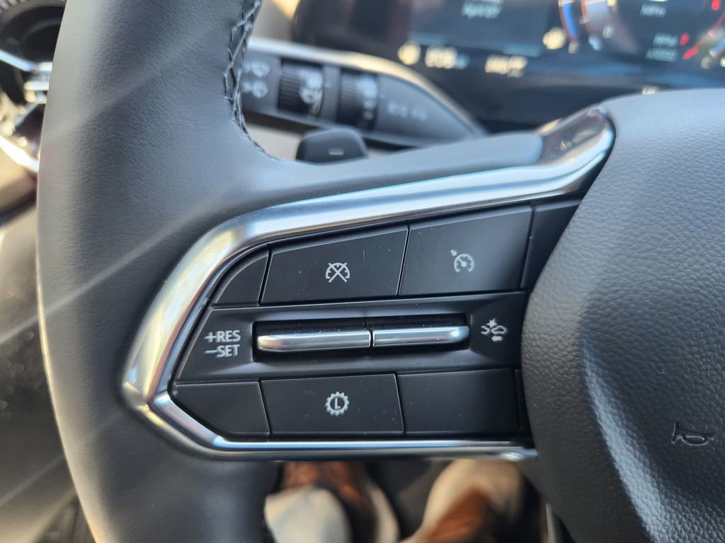 New 2026 Chevrolet Equinox LT AWD/4WD image 16