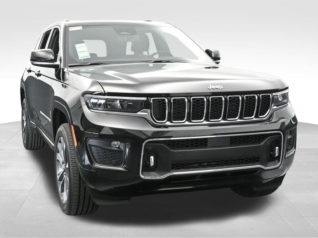 Used 2024 Jeep Grand Cherokee Overland w/ Luxury Tech Group IV image 9