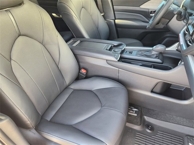 New 2026 Toyota Grand Highlander Limited image 10