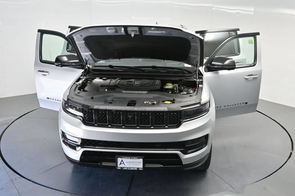 Used 2024 Jeep Grand Wagoneer Series II Obsidian w/ Quick Order Packagew 28T AWD/4WD image 40