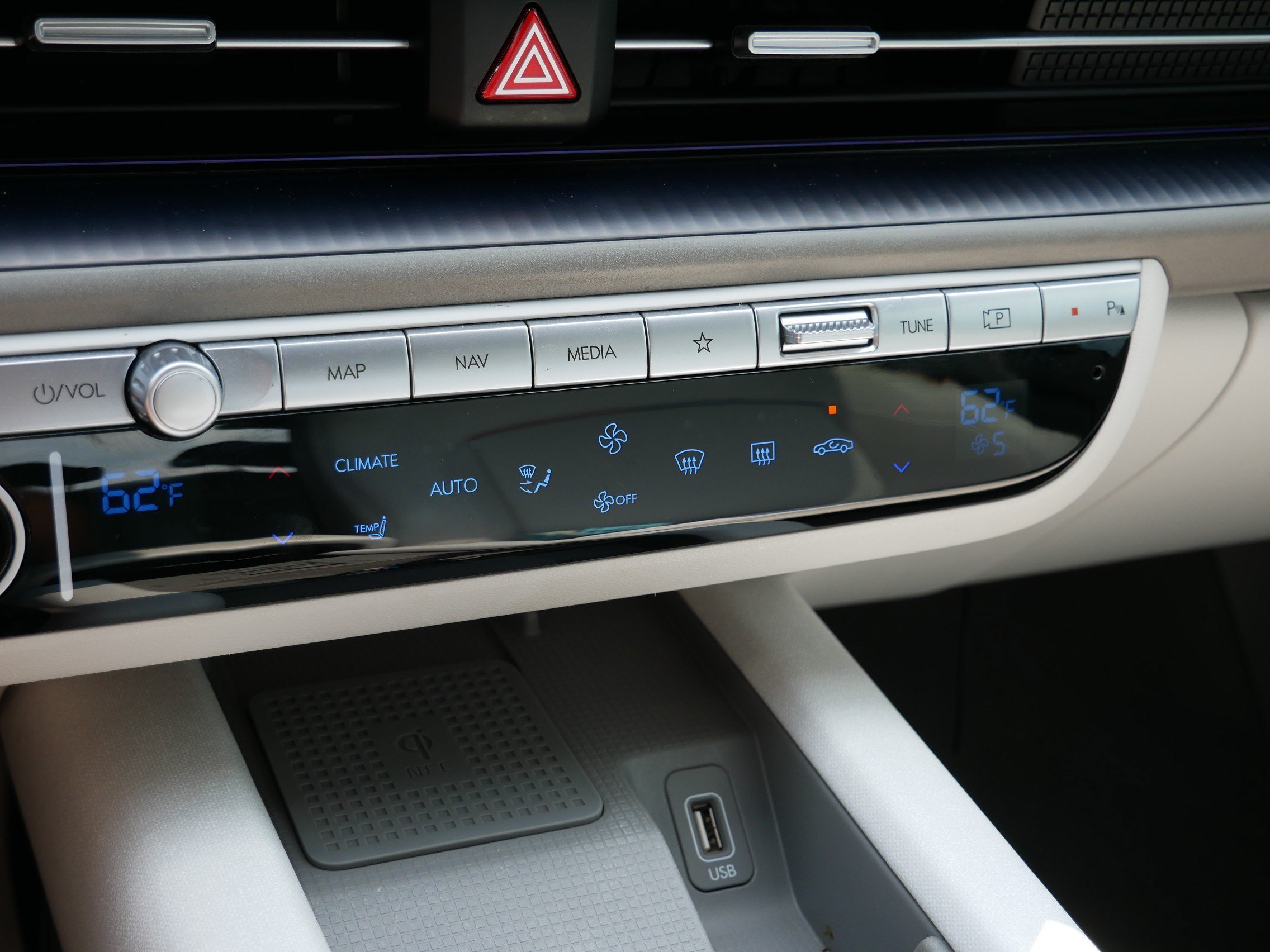 Certified 2023 Hyundai Ioniq 6 SEL RWD image 21