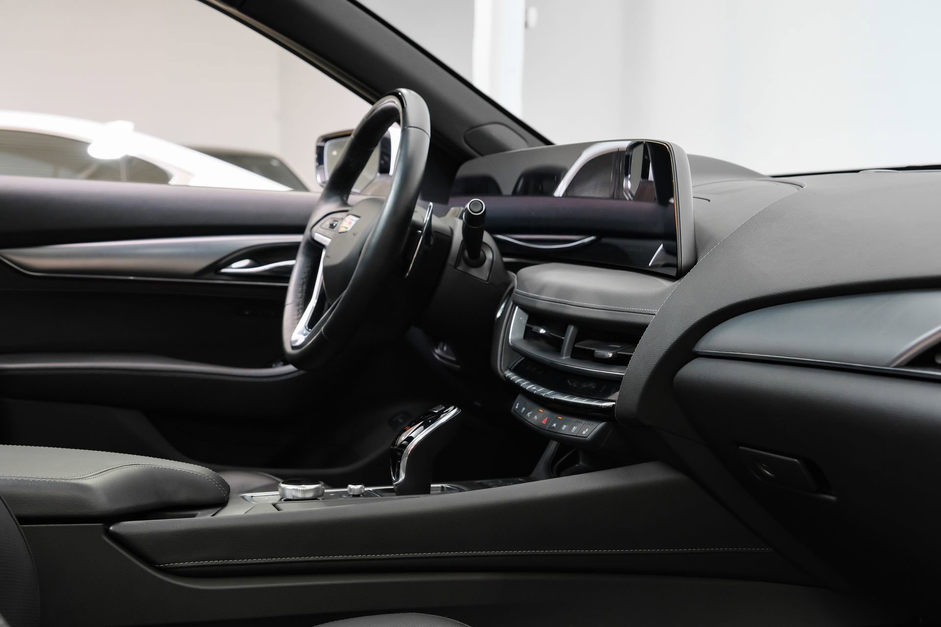 Used 2025 Cadillac CT5 Premium Luxury image 28