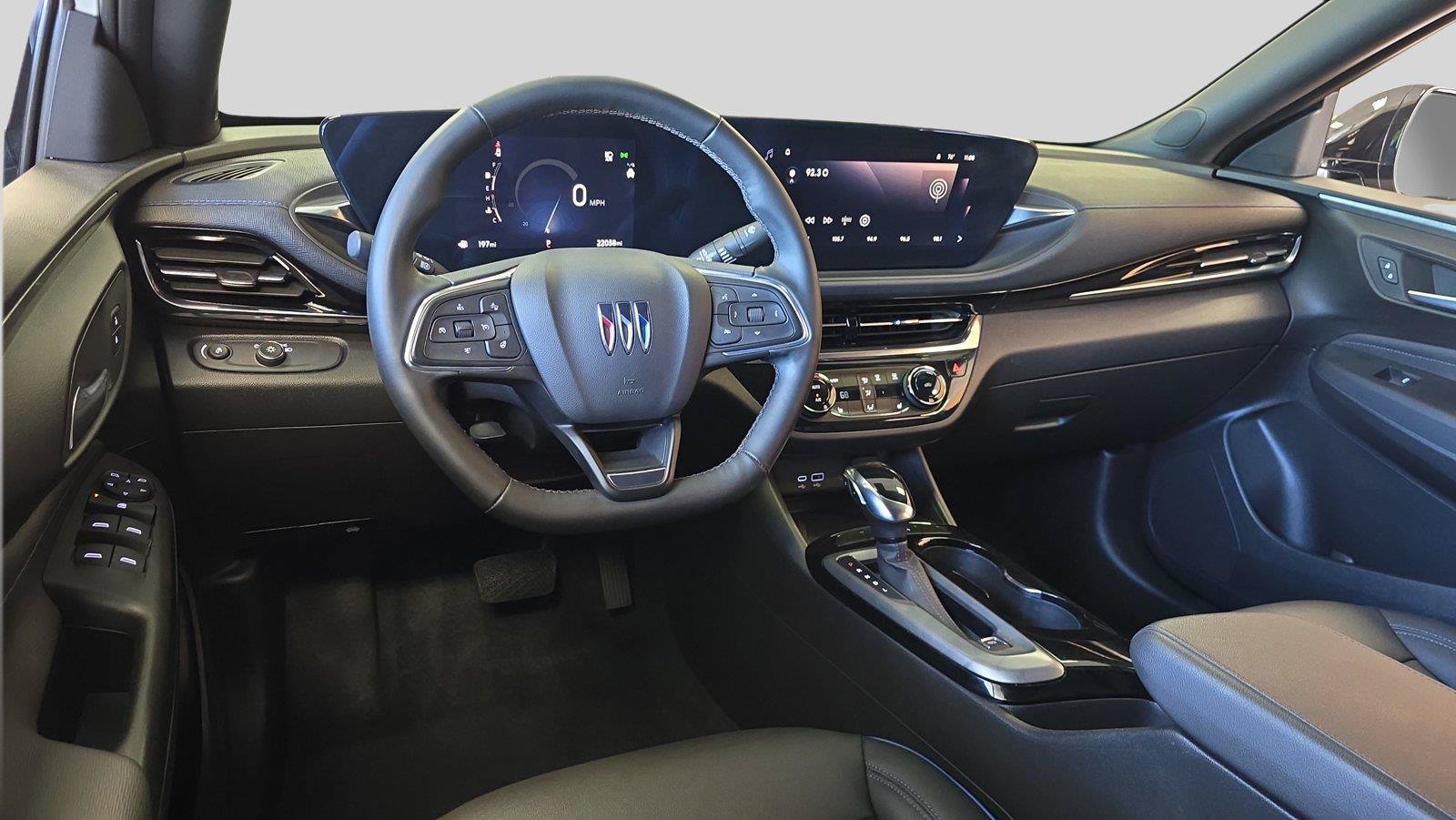 Used 2024 Buick Envista Sport Touring w/ Convenience I Package FWD image 19