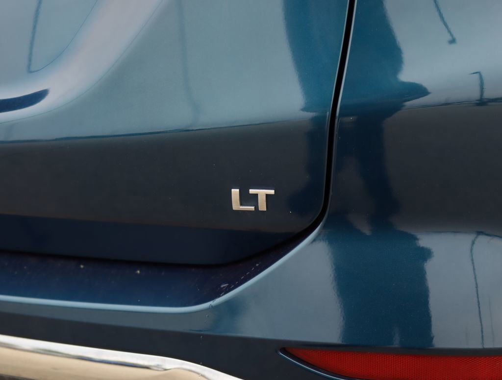 Used 2020 Chevrolet Equinox LT FWD image 33
