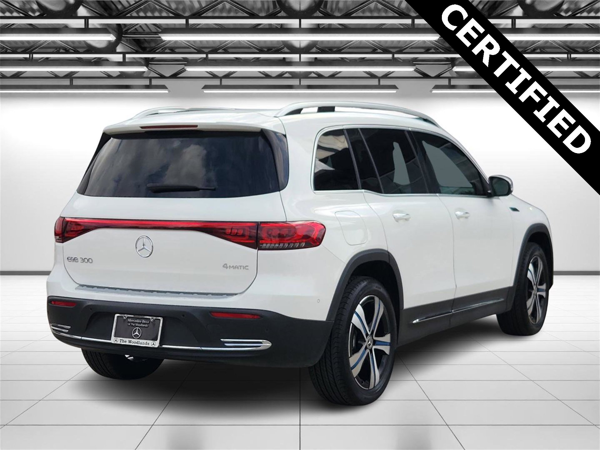 Certified 2022 Mercedes-Benz EQB 300 4MATIC image 7