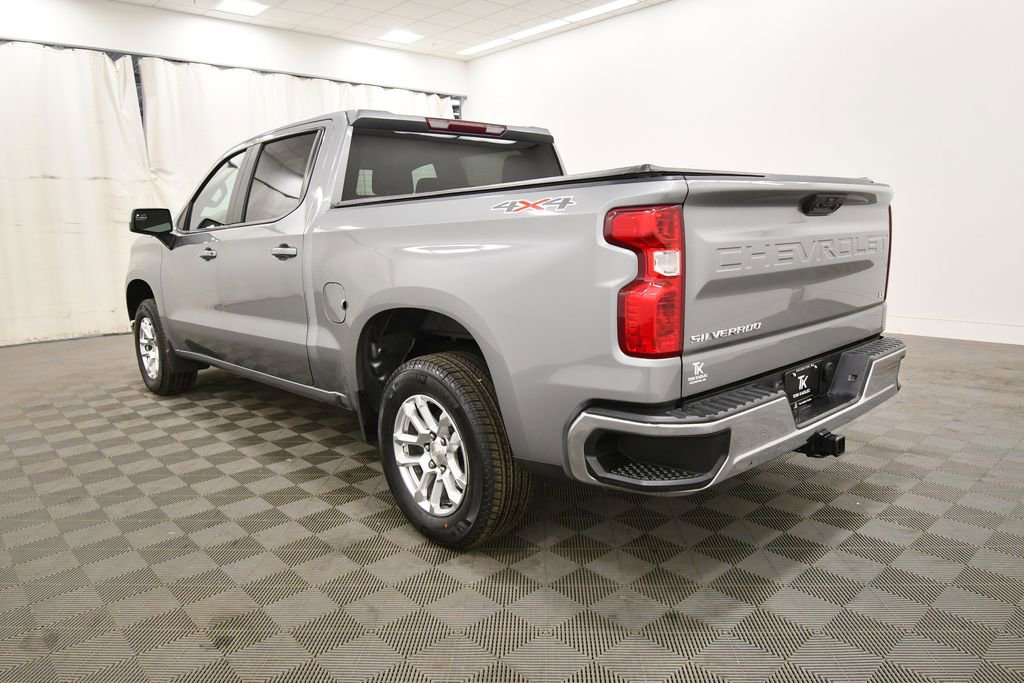 Used 2023 Chevrolet Silverado 1500 LT AWD/4WD image 5