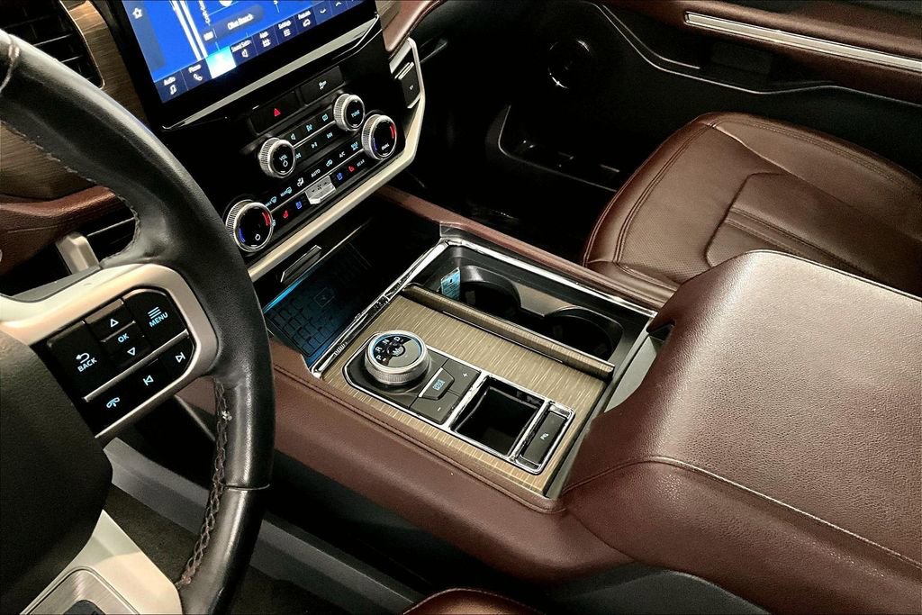 Used 2023 Ford Expedition Max Limited image 17