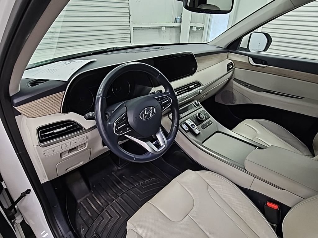 Used 2021 Hyundai Palisade SEL w/ Premium Package image 13